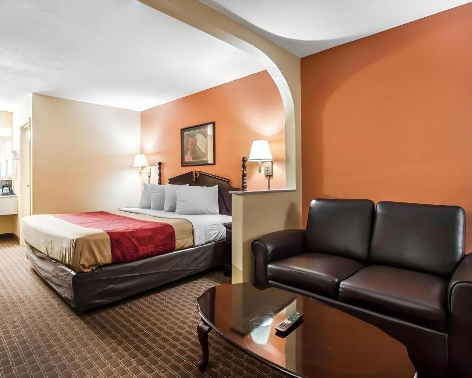 Econo Lodge Inn & Suites I-20, Exit 73 Tuscaloosa Exteriér fotografie