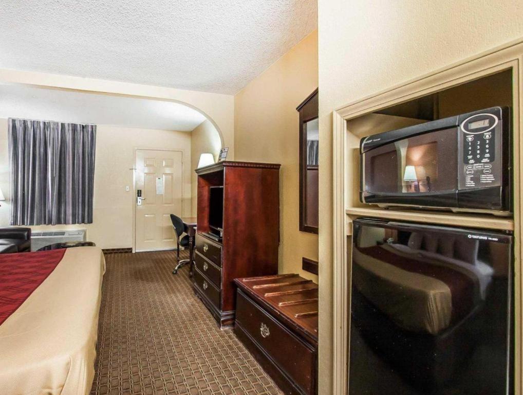 Econo Lodge Inn & Suites I-20, Exit 73 Tuscaloosa Exteriér fotografie